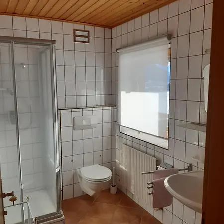 Maurer شقة